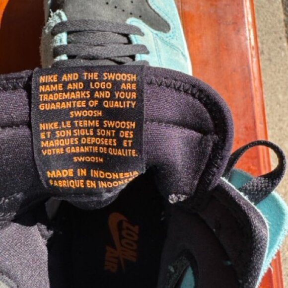 Nike Jordan 1 Zoom CMFT 2 - Bleached Aqua Bright Citrus - Used like new - Picture 6 of 7